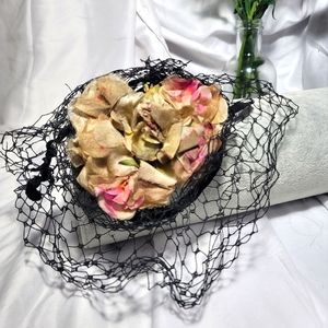 Vintage Floral Hat with Veil